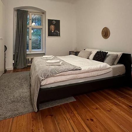 Grosses Apartment Am Kudamm Берлин Экстерьер фото